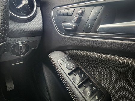 2018 Mercedes-Benz A Class - thumbnail 30