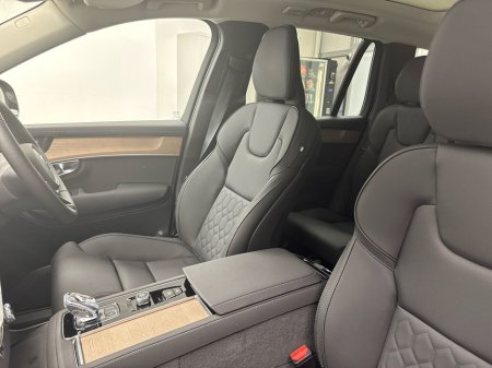2026 Volvo XC90 - thumbnail 26