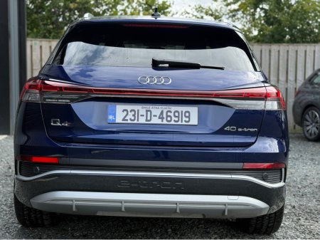 2023 Audi Q4 e-tron E-TRON S LINE 40 €29,950