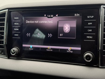 2020 Skoda Karoq 1.6TDI 115bhp DSG Ambition €24,900 thumbnail