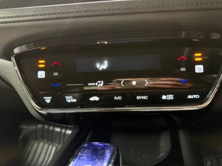 2015 Honda HR-V - thumbnail 16