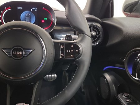 2024 MINI Convertible John Cooper Works €47,950 thumbnail