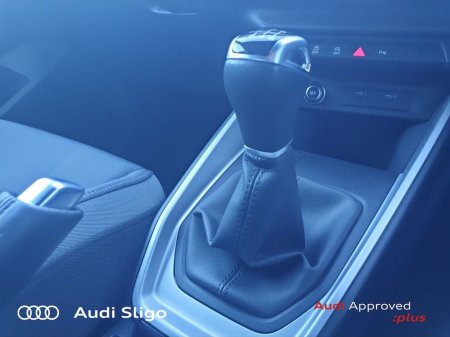2024 Audi A1 S Line 1.0 Petrol 110HP €30,950 thumbnail