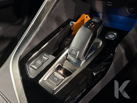 2023 Peugeot 5008 7-SEATER - AUTOMATIC 1.5L HDI - REVERSE CAMERA - PADDLE SHIFT €30,950 thumbnail