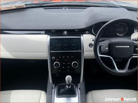 2021 Land Rover Discovery Sport - view 4