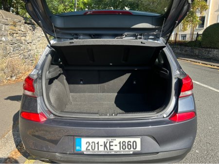 2020 Hyundai i30 i30 PETROL  JANUARY 2028 SERVICE HISTORY €16,495 thumbnail