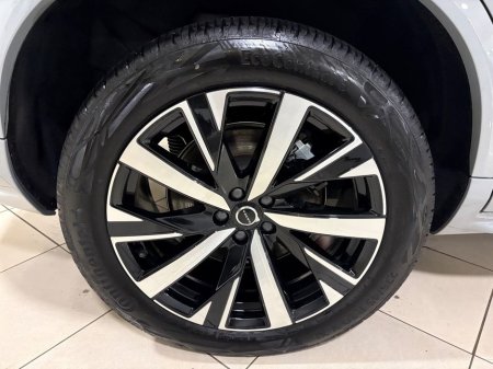 2025 Volvo XC90 T8 PLUS AWD=VAPOUR GREY//PAN ROOF//AS NEW=2 YEAR WARRANTY=TAILORED FINANCE PACKAGES INCL PCP AVAILABLE=TRADE IN'S WELCOME €79,995 thumbnail