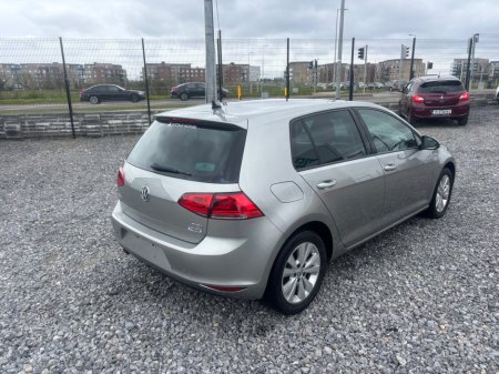 2016 Volkswagen Golf - thumbnail 13