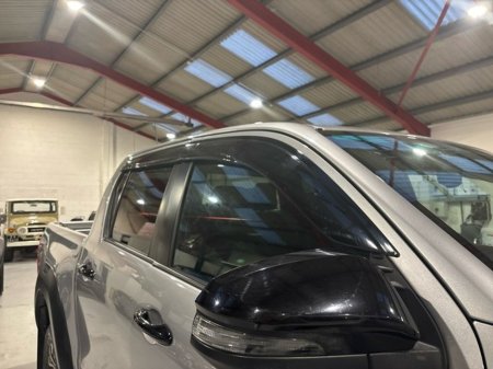 2023 Toyota Hilux 2.8 GR SPORT 4DR A AUTO €41,420 thumbnail