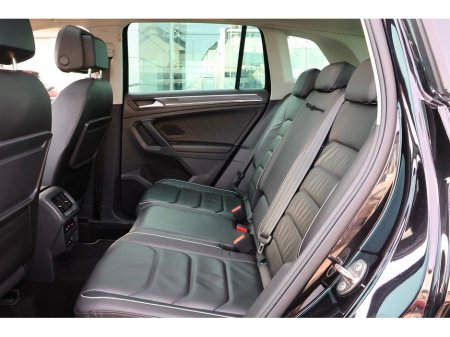 2020 Volkswagen Tiguan - thumbnail 17