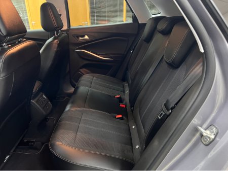 2023 Opel Grandland AUTOMATIC HYBRID Tiny Kms As New Top Of The Sportsline Spec Twin Tone €28,950 thumbnail