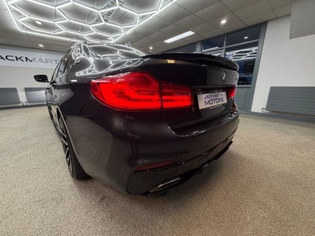 2019 BMW 5 Series - thumbnail 16