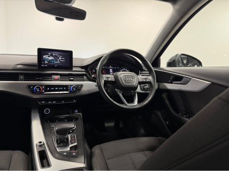 2019 Audi A4 SE 35 TDI S-A €21,900 thumbnail