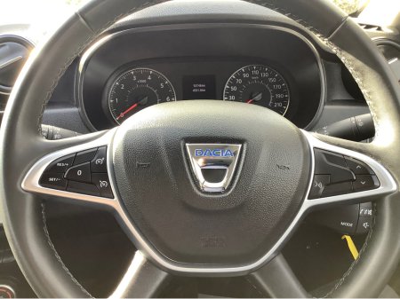 2022 Dacia Duster - thumbnail 23