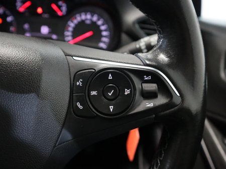 2023 Opel Crossland SC-1.2 110PS -PET- -PET-6SP 5DR X €16,900 thumbnail