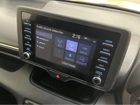 2020 Toyota Yaris - thumbnail 8