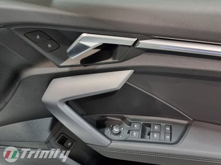 2025 Audi A3 * S LINE * 40 TFSI * 204 BHP * 19.7 kWh PHEV * S-TRONIC AUTOMATIC * STUNNING CAR * TRINITY VOLKSWAGEN * €39,950 thumbnail