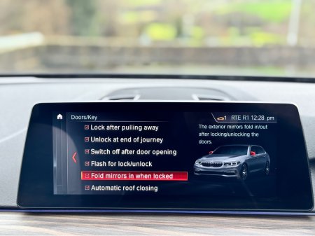 2019 BMW 5 Series 520D TOURING * PANROOF * 3D CAMERA PACK * €24,950 thumbnail