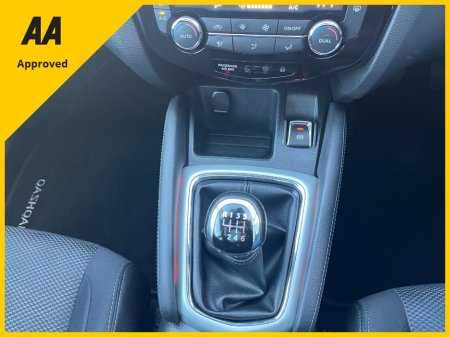 2017 Nissan Qashqai - thumbnail 20