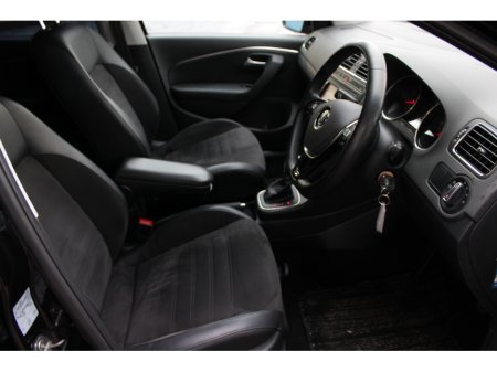 2017 Volkswagen Polo 1.2TSI HIGHLINE PLUS 5DR HATCHBACK AUTOMATIC // AS NEW CONDIITION // HEATED LEATHER SEATS // BUY WITH CONFIDENCE AA AND SIMI APPROVED DEALER 2026 // €13,950 thumbnail