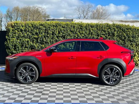 2024 Toyota bZ4X - thumbnail 3