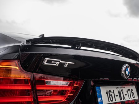 2016 BMW 3 Series - thumbnail 36