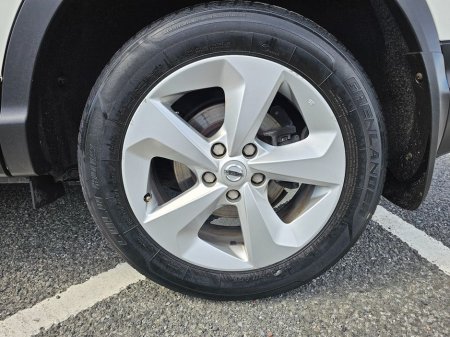 2018 Nissan Qashqai - thumbnail 35