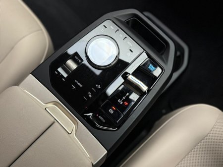 2023 BMW iX - thumbnail 22
