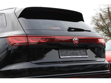 2025 Volkswagen Touareg - thumbnail 13