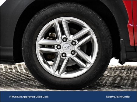 2023 Hyundai Kona Comfort 2WD €23,490 thumbnail