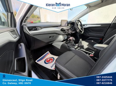 2020 Ford Focus - thumbnail 12