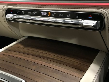 2024 Mercedes-Benz GLE Class GLE350 DE 4Matic AMG Exterior Line €104,900 thumbnail