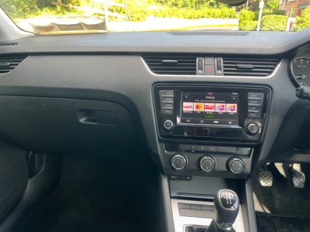 2016 Skoda Octavia AMBITION 1.6TDI 110HP €8,950 thumbnail