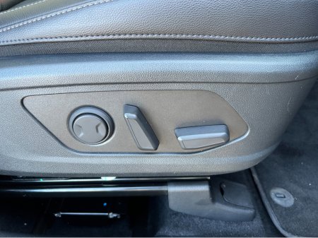 2025 Kia Sorento - thumbnail 17