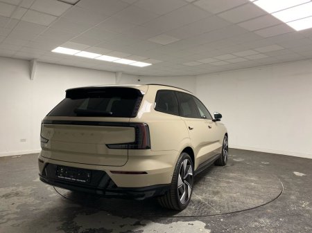 2026 Volvo EX90 - thumbnail 9