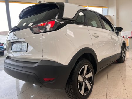 2024 Opel Crossland X **Only 14,000 Kms** Best Value As New 2024 Opel Crossland Diesel Apple Car Play Rear View Camera www.bolands.ie Est.1955 €21,950 thumbnail