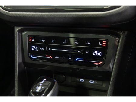 2024 Volkswagen Tiguan - thumbnail 23