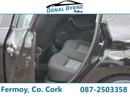 2016 Peugeot 208 - thumbnail 8