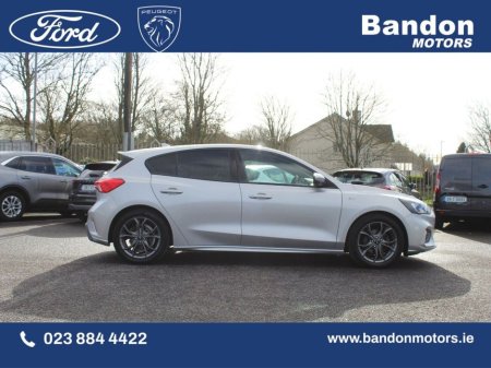 2020 Ford Focus 1.5L EcoBlue 120PS ST-Line €20,950 thumbnail