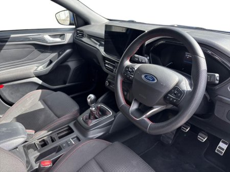 2024 Ford Focus - thumbnail 6