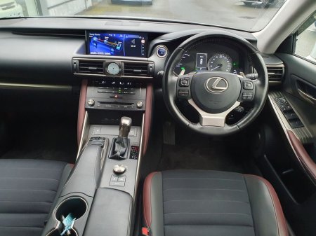 2018 Lexus IS 300 h HALF LEATHER * 2.5 SELF CHARGING HYBRID thumbnail