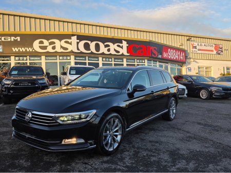 2018 Volkswagen Passat 2.0 TDI VIRTUAL DASH FULL LEATHER HEATED ELECTRIC SEATS SAT NAV CARPLAY ANDROID AUTO BLIND SPORT PARKING SENSORS SELF PARKING ASSIST 360 CAMERA €20,750 thumbnail