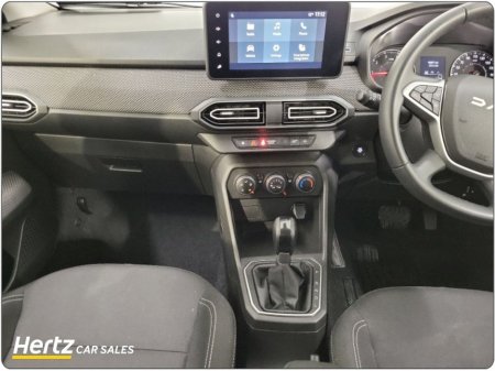 2023 Dacia Sandero EXPRESSION 1.0 Petrol Automatic €15,990 thumbnail