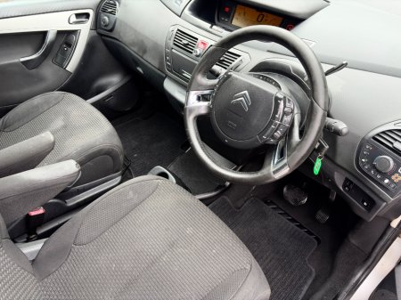 2010 Citroen C4 Picasso - thumbnail 2