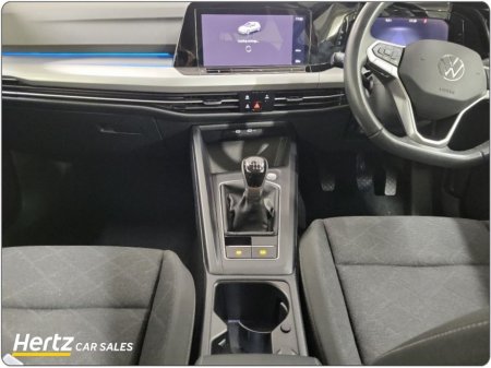 2024 Volkswagen Golf LIFE 110HP Petrol Manual €25,995 thumbnail
