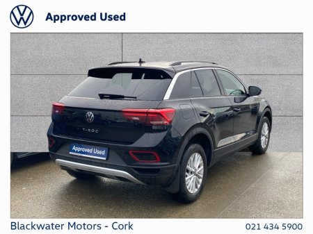 2023 Volkswagen T-Roc 1.0TSI 110BHP LIFE €27,995 thumbnail