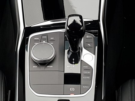 2022 BMW 3 Series 318d SE €39,995 thumbnail