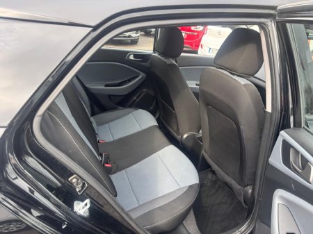 2018 Hyundai i20 - thumbnail 8