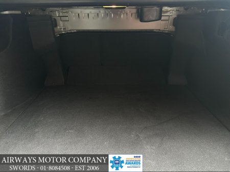 2018 Toyota Camry 2.5 HYBRID 5DR €18,995 thumbnail