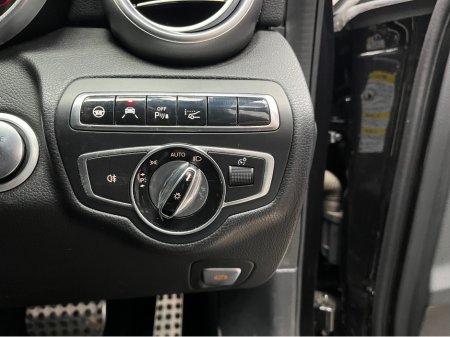 2016 Mercedes-Benz C Class - thumbnail 14